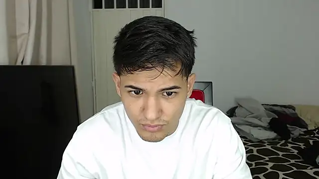 Alex mojica online show from 10-01-25, 11:27