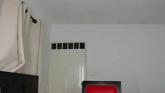 Alex mojica online show from 10-05-25, 06:12