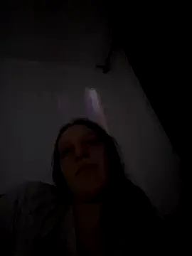 Snapshot of toxicgirll46 chatting on 11-16-25, 08:36 toxicgirll46 online show from 11-16-25, 08:36