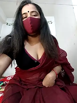 Snapshot of Natasa-4455 chatting on 01-12-26, 08:25 Natasa-4455 online show from 01-12-26, 08:25