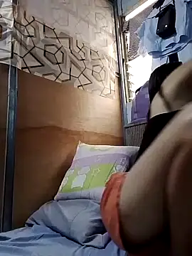 Snapshot of Deliciousgirl14 chatting on 09-27-25, 04:50 Deliciousgirl14 online show from 09-27-25, 04:50