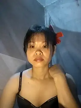 LinhNa999 online show from 10-08-25, 01:25