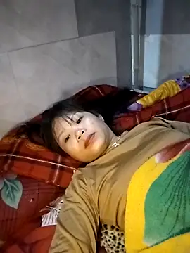 LinhNa999 online show from 01-17-26, 12:21