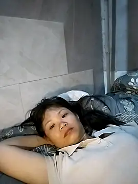 Snapshot of LinhNa999 chatting on 03-02-26, 12:34 LinhNa999 online show from 03-02-26, 12:34