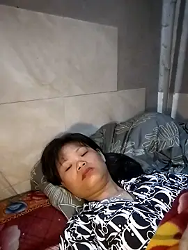 Snapshot of LinhNa999 chatting on 03-20-26, 03:22 LinhNa999 online show from 03-20-26, 03:22