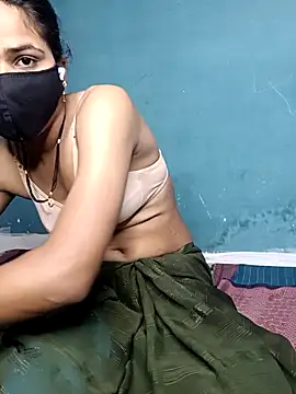 Snapshot of Naughty-Mayaa chatting on 10-28-25, 05:22 Naughty-Mayaa online show from 10-28-25, 05:22