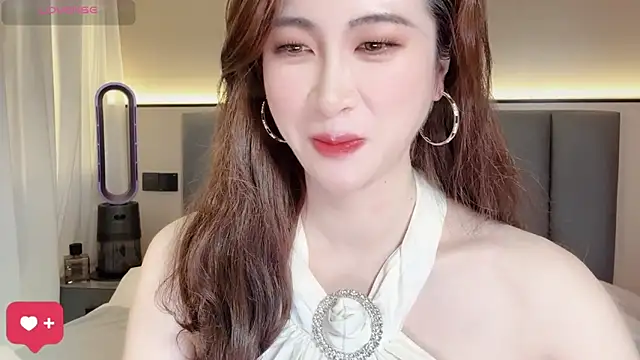 wuyueaini online show from 04-10-26, 06:51