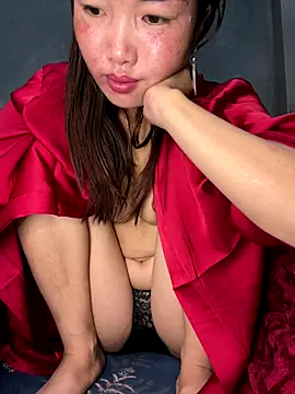 Sunny lotus online show from 12-18-25, 12:44