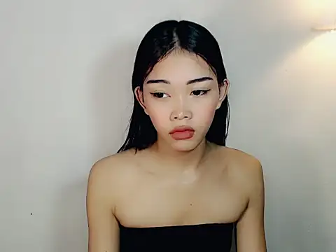 holyakiesha online show from 11-28-25, 11:02