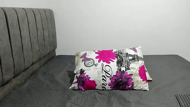 CristinaPiccone online show from 02-09-26, 02:59