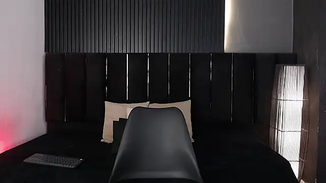 Dominic ghost online show from 03-26-26, 12:39