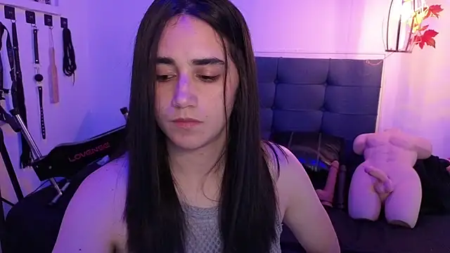 elowen halley1 online show from 10-02-25, 06:48