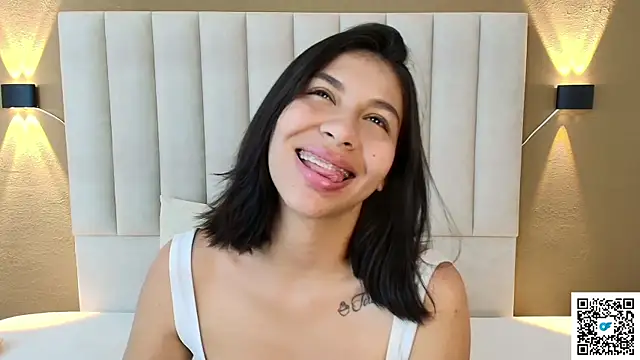 goddess saori  online show from 11-23-25, 01:27