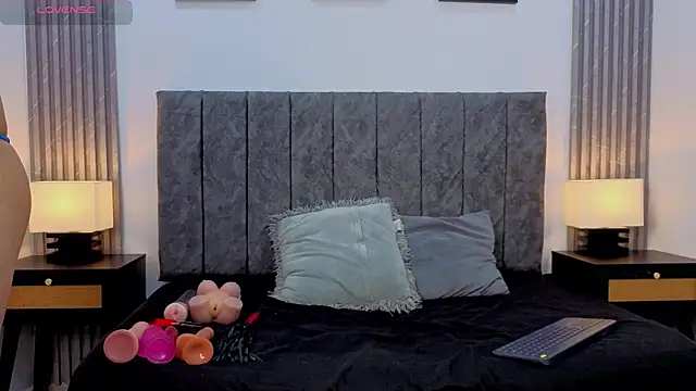 Liam forest  online show from 10-01-25, 04:51