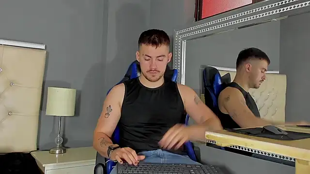 BrunoWalkerr online show from 10-19-25, 11:33