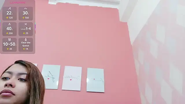 Snapshot of little_beillis chatting on 10-18-25, 01:01 little beillis online show from 10-18-25, 01:01