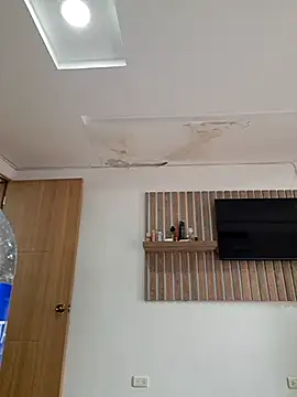 Snapshot of sarah_garcia_ chatting on 11-01-25, 07:27 sarah garcia online show from 11-01-25, 07:27