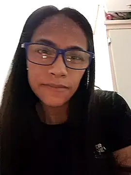 sarah garcia  online show from 05-24-26, 05:18