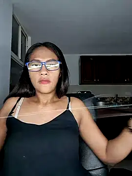 sarah garcia  online show from 05-28-26, 11:57