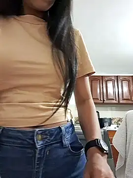 sarah garcia  online show from 06-01-26, 08:32