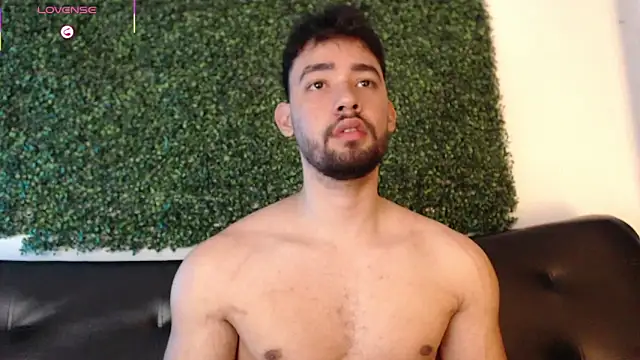 Snapshot of sam_ford_2 chatting on 02-23-26, 02:20 sam ford 2 online show from 02-23-26, 02:20