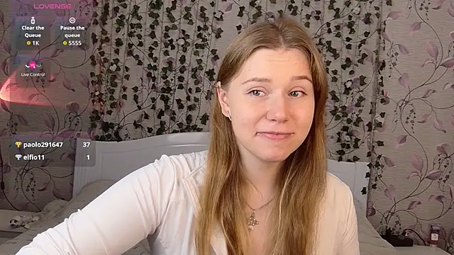  influensii  online show from 10-22-25, 05:08