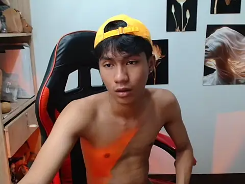 YourAsian Cummer online show from 04-26-26, 08:17