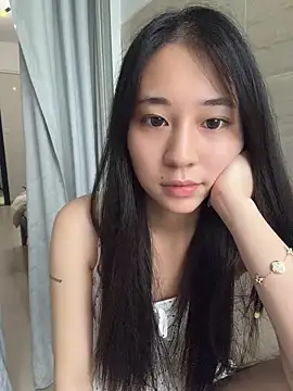 Snapshot of shishi0688 chatting on 05-19-26, 07:15 shishi0688 online show from 05-19-26, 07:15
