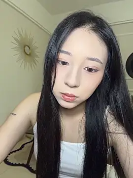 Snapshot of shishi0688 chatting on 05-29-26, 04:21 shishi0688 online show from 05-29-26, 04:21