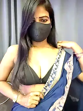 Misss-julli online show from 02-18-26, 04:52