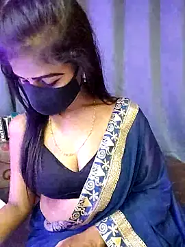 Misss-julli online show from 03-26-26, 04:12