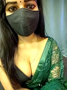 Misss-julli online show from 03-27-26, 08:26