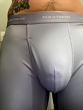 Snapshot of flacoone01 chatting on 10-13-25, 10:48 flacoone01 online show from 10-13-25, 10:48