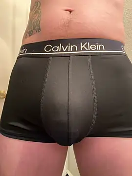 Snapshot of flacoone01 chatting on 02-04-26, 12:00 flacoone01 online show from 02-04-26, 12:00