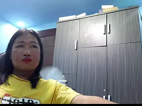 sluttymisuki online show from 05-23-26, 01:37