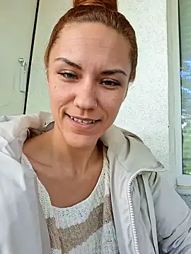 Snapshot of SlimBellaa chatting on 09-30-25, 09:25 SlimBellaa online show from 09-30-25, 09:25