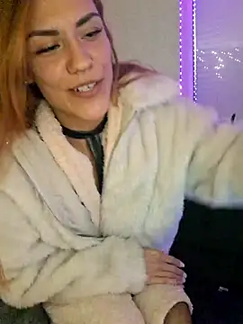 Snapshot of SlimBellaa chatting on 10-11-25, 09:35 SlimBellaa online show from 10-11-25, 09:35