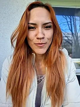 SlimBellaa online show from 12-16-25, 10:42