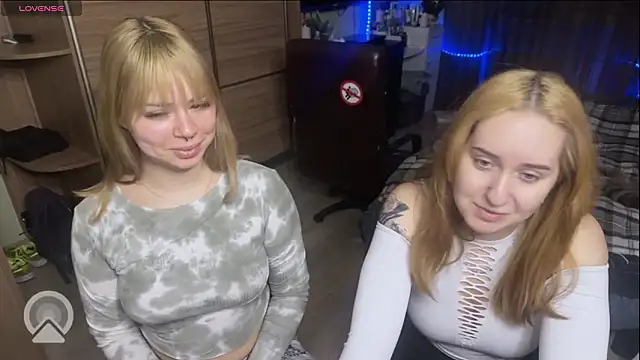 Snapshot of xxx_sandra_ chatting on 02-16-26, 04:47 xxx sandra online show from 02-16-26, 04:47