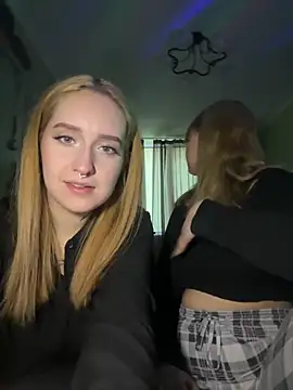 Snapshot of xxx_sandra_ chatting on 02-19-26, 02:35 xxx sandra online show from 02-19-26, 02:35