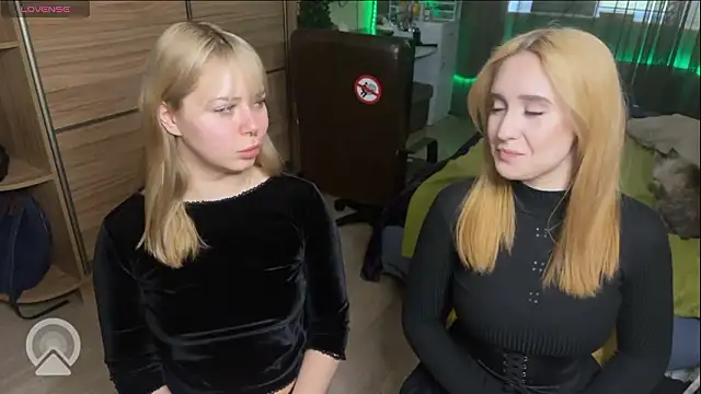 Snapshot of xxx_sandra_ chatting on 03-06-26, 02:24 xxx sandra online show from 03-06-26, 02:24