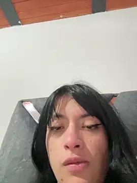 LiaCollings online show from 05-03-26, 01:50