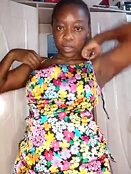 sexyhotchic93 online show from 10-07-25, 11:51