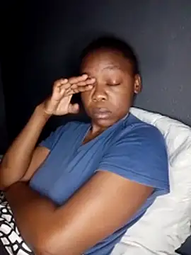 sexyhotchic93 online show from 10-28-25, 12:03