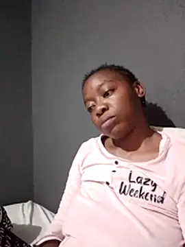 sexyhotchic93 online show from 10-29-25, 10:11