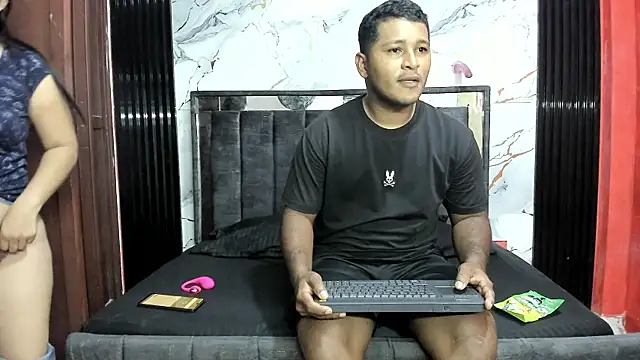 brutal sex love online show from 05-04-26, 01:01