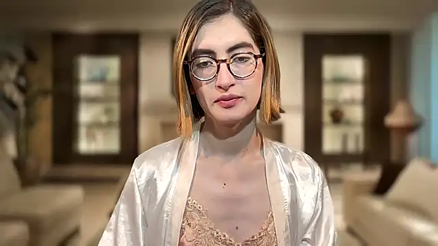 Snapshot of rousseblossom chatting on 11-01-25, 12:12 rousseblossom online show from 11-01-25, 12:12