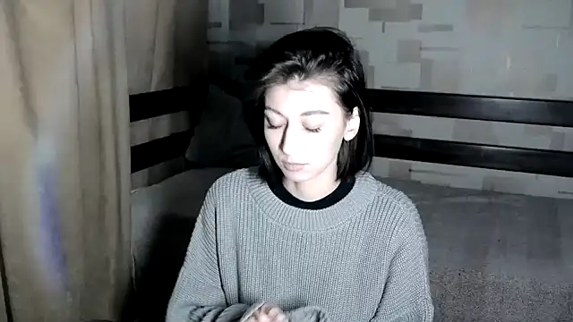 Snapshot of AiryR chatting on 09-29-25, 01:49 AiryR online show from 09-29-25, 01:49