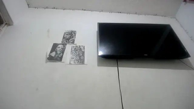 Foxy Lovex online show from 11-18-25, 11:37