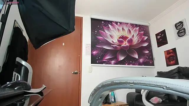 lycoris 19 online show from 10-06-25, 08:50